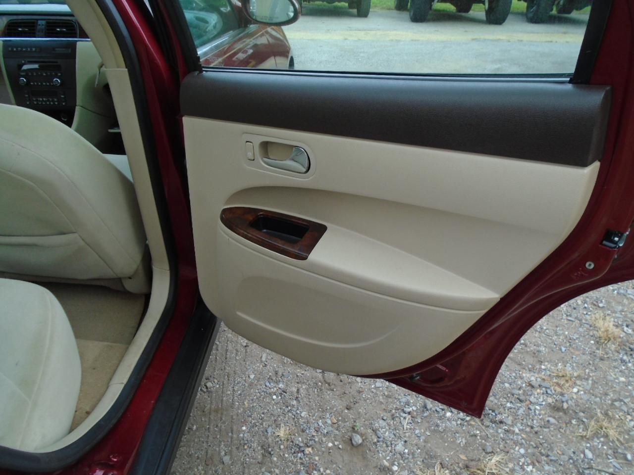 Buick LaCrosse 4dr Sdn CX 2008