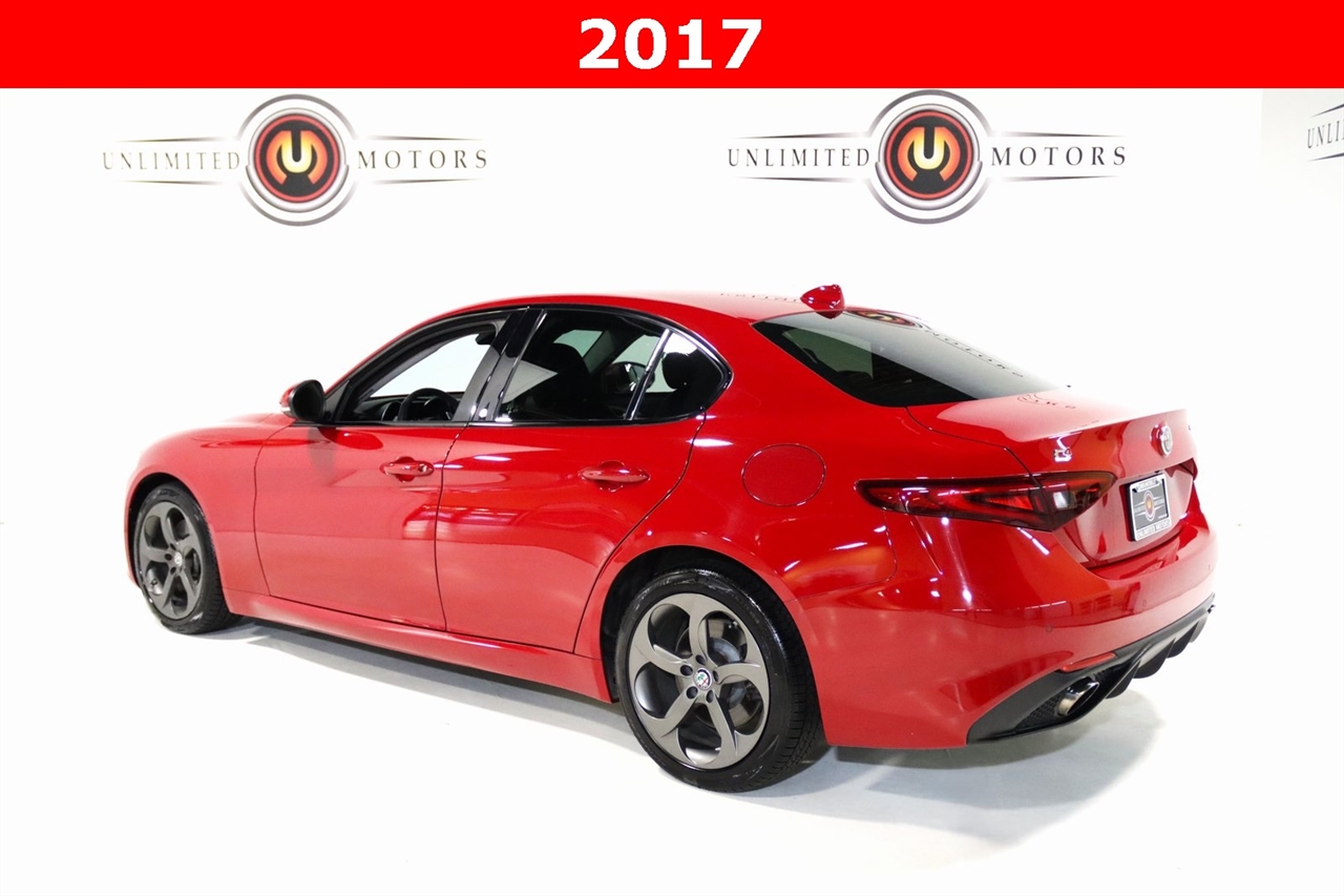 Alfa Romeo Giulia  2017