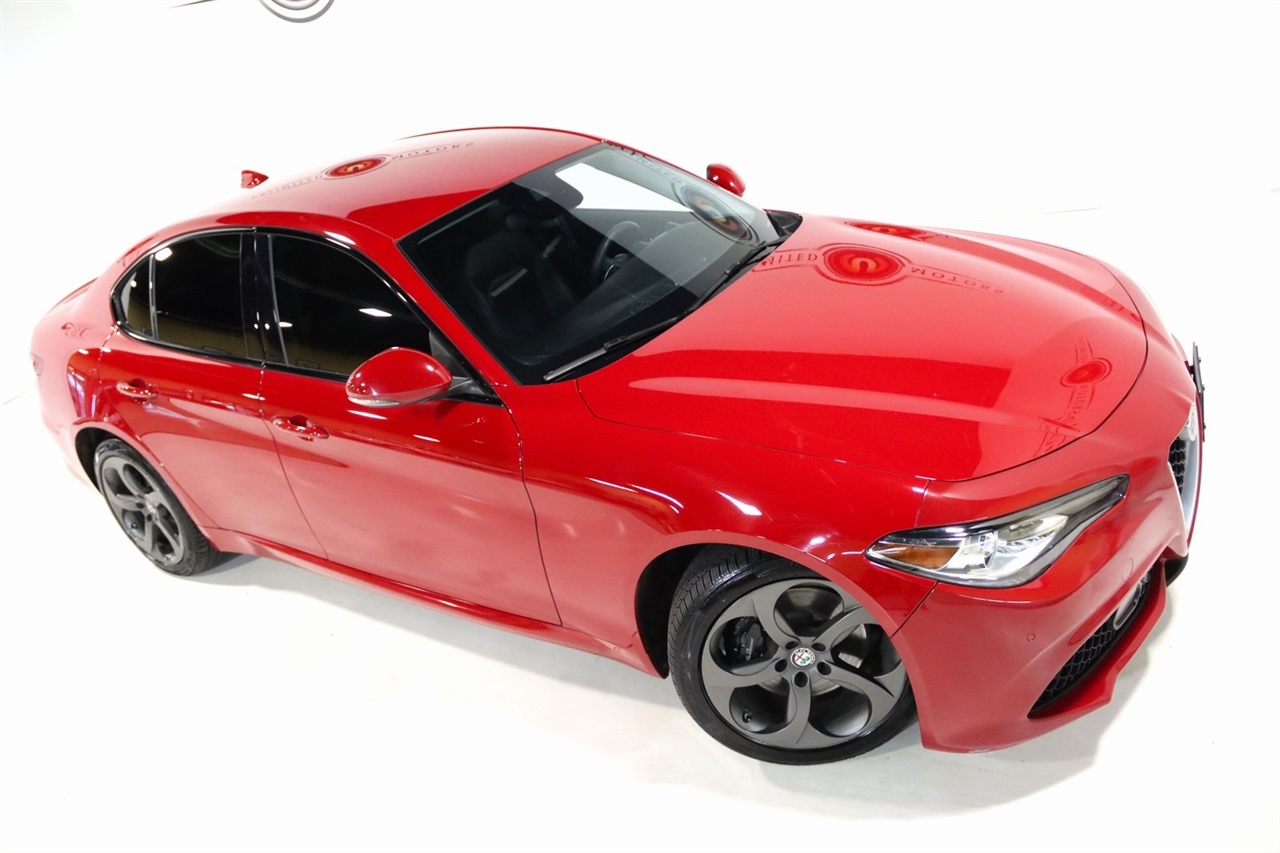 Alfa Romeo Giulia  2017