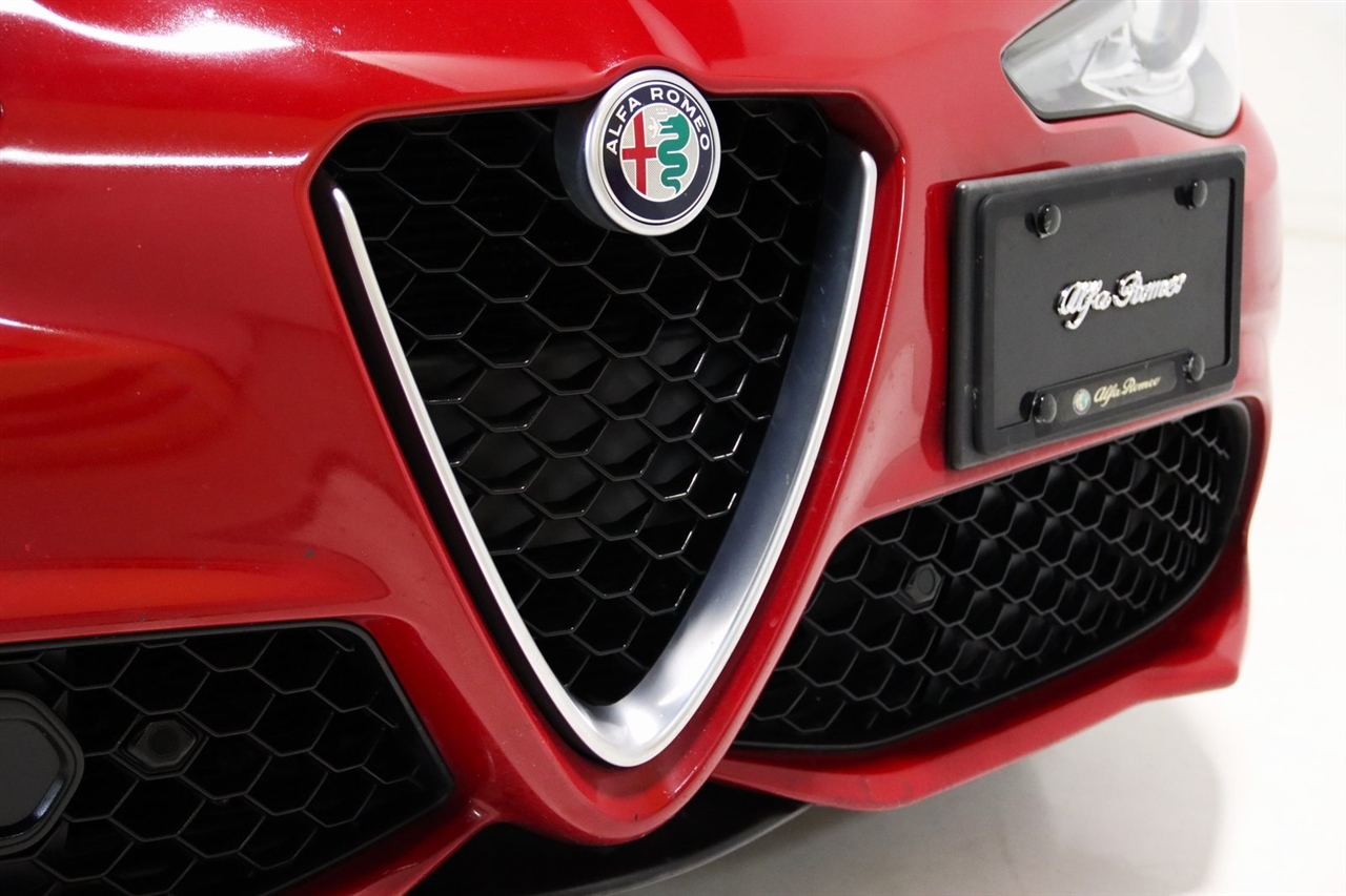 Alfa Romeo Giulia  2017