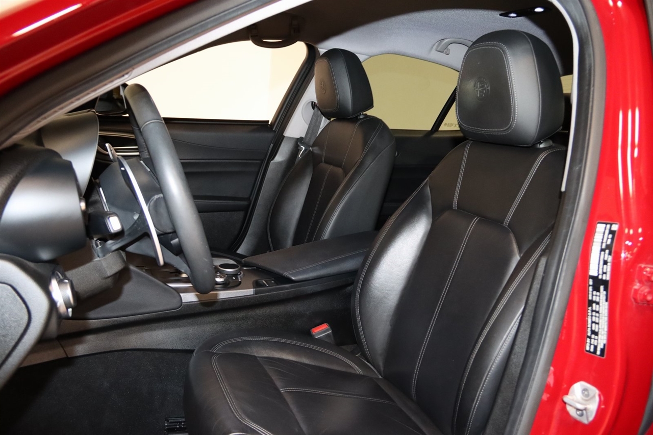 Alfa Romeo Giulia  2017