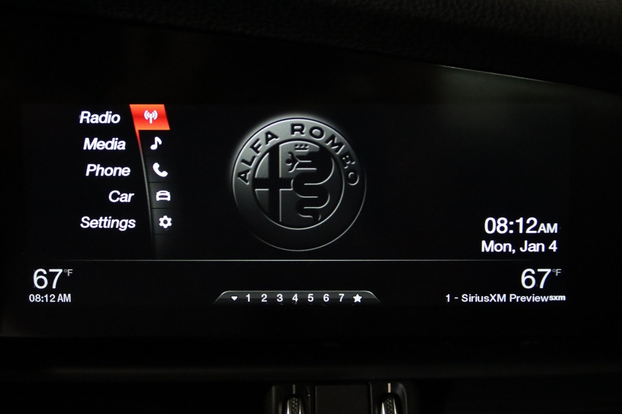 Alfa Romeo Giulia  2017