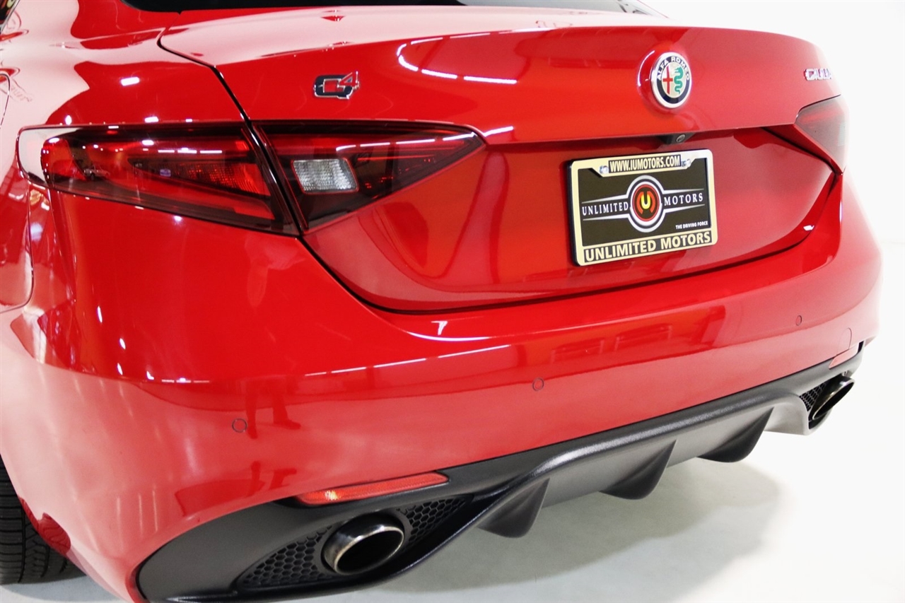 Alfa Romeo Giulia  2017