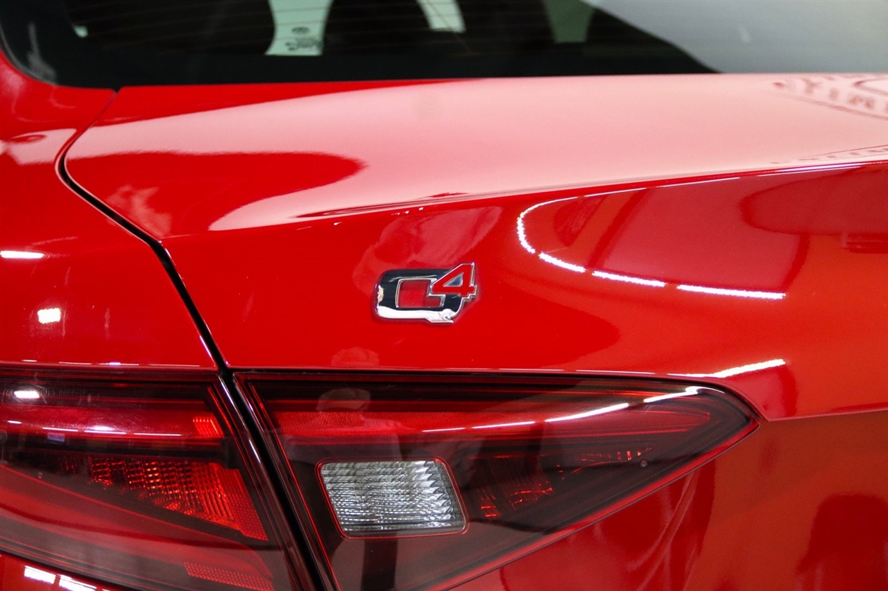 Alfa Romeo Giulia  2017