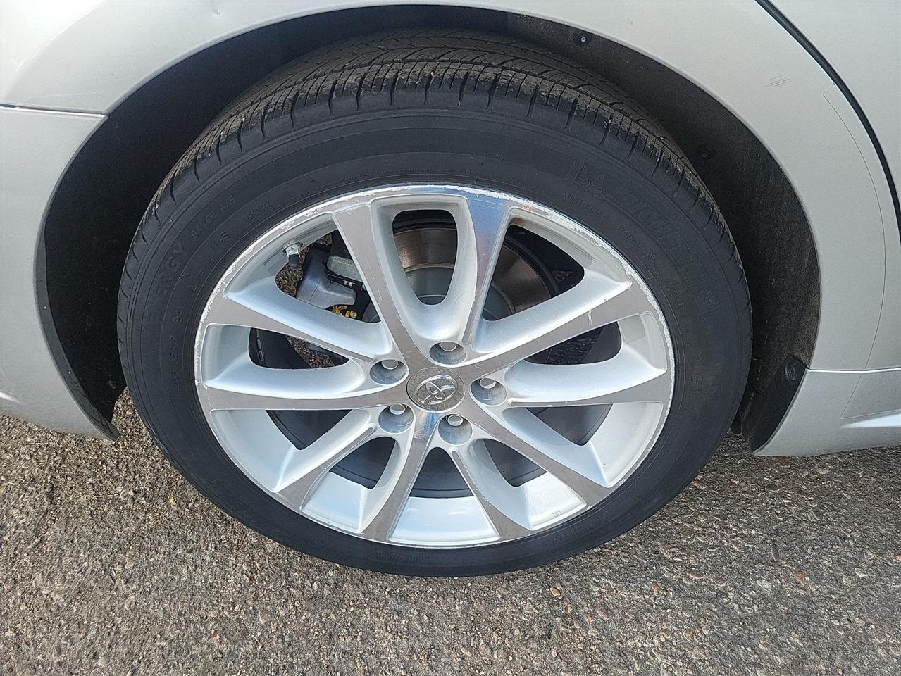 Toyota Avalon XLE 2013