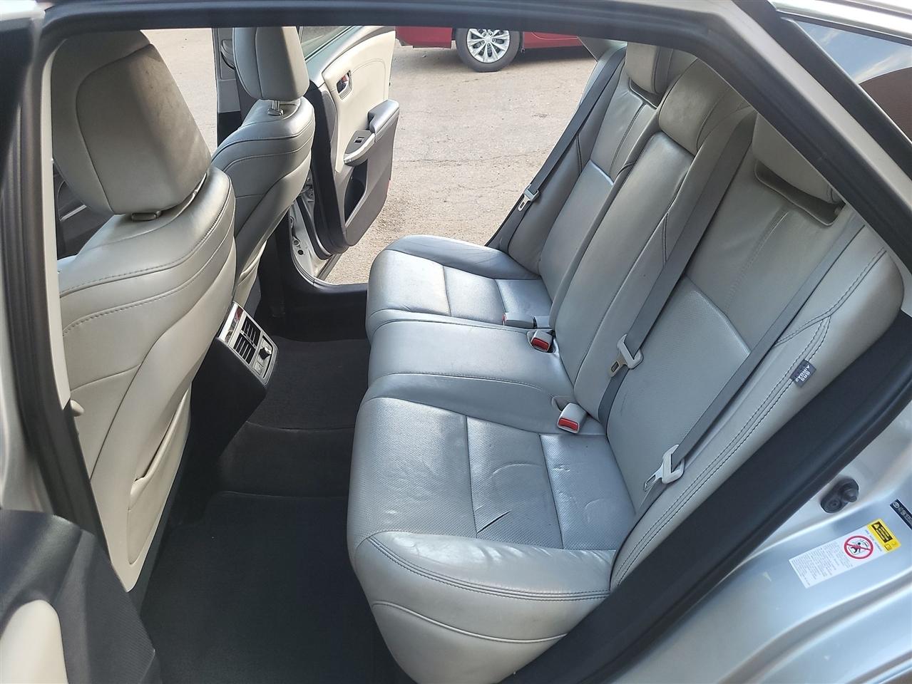 Toyota Avalon XLE 2013