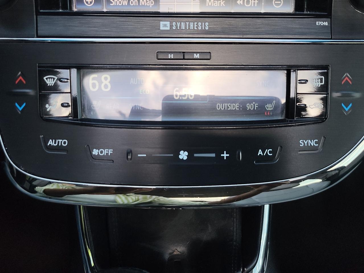 Toyota Avalon XLE 2013