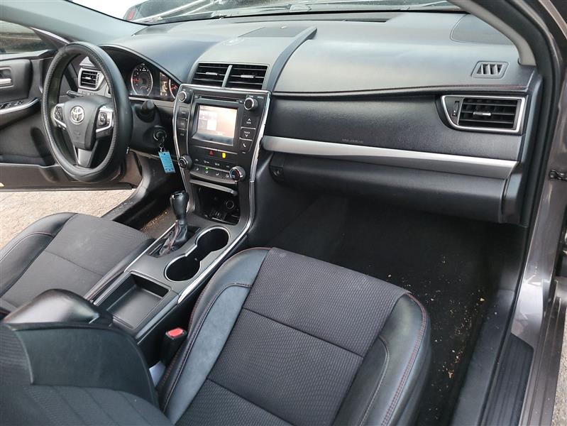 Toyota Camry LE 2016