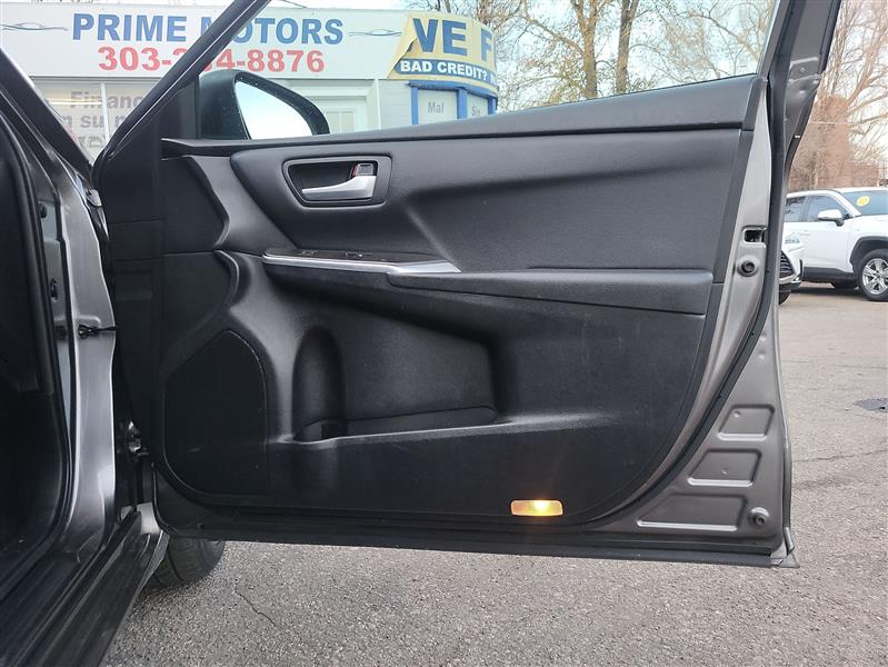 Toyota Camry LE 2016