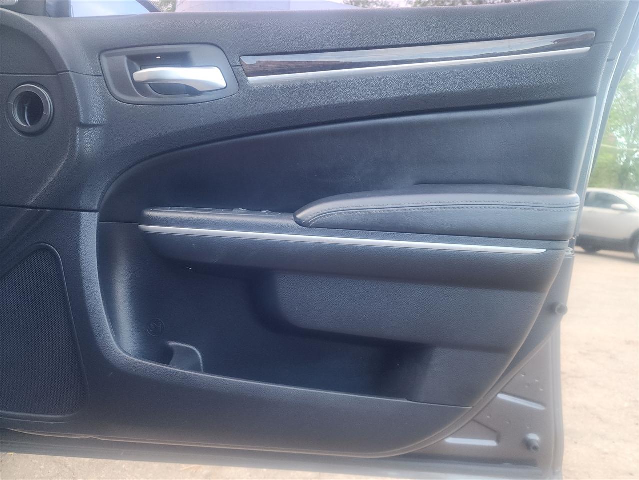 Chrysler 300 Limited RWD 2019