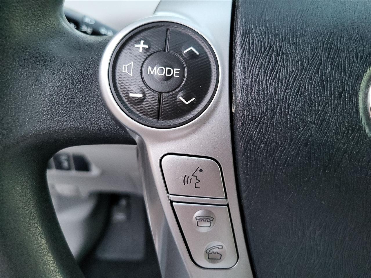 Toyota Prius V Three 2017