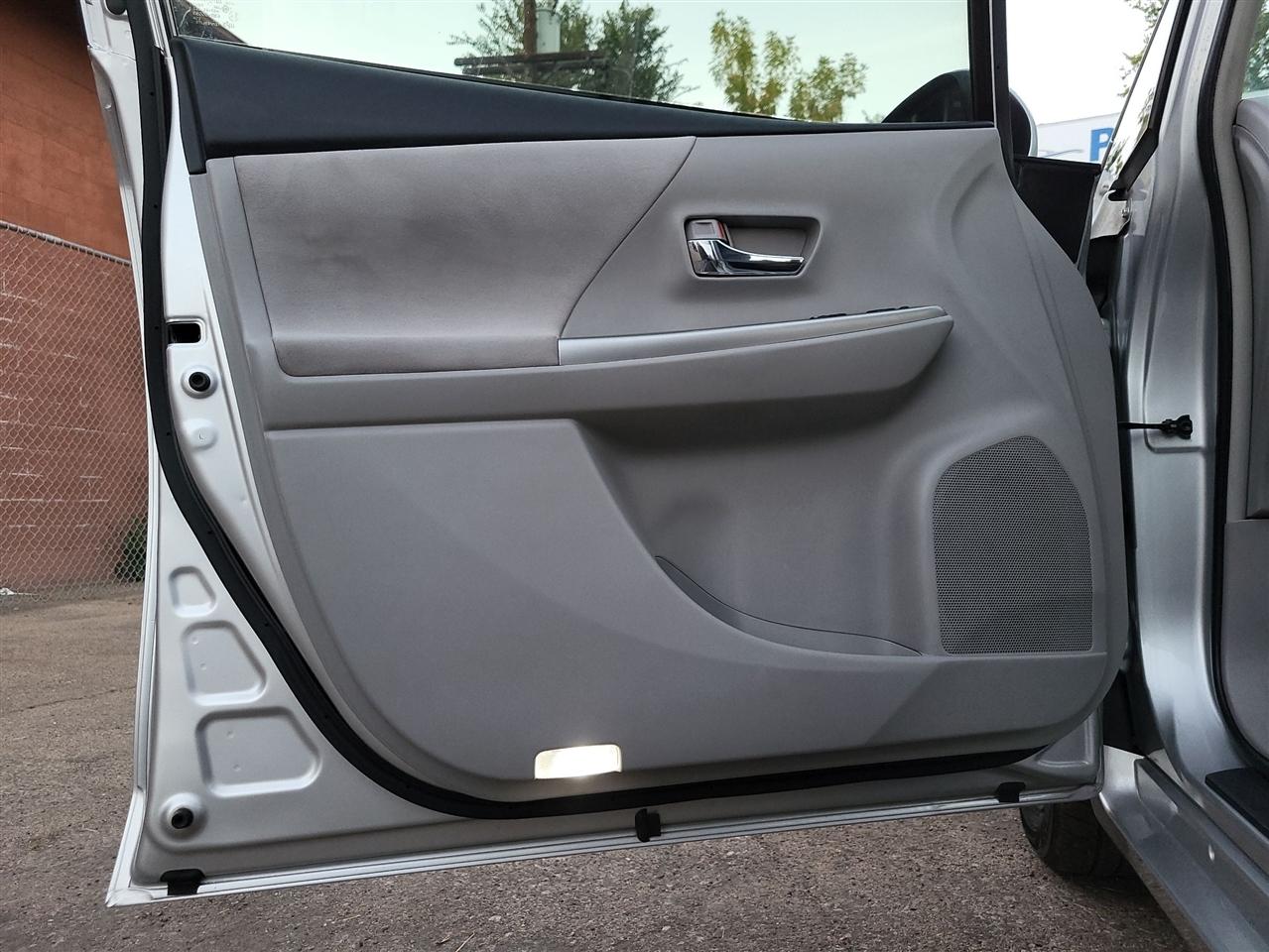 Toyota Prius V Three 2017