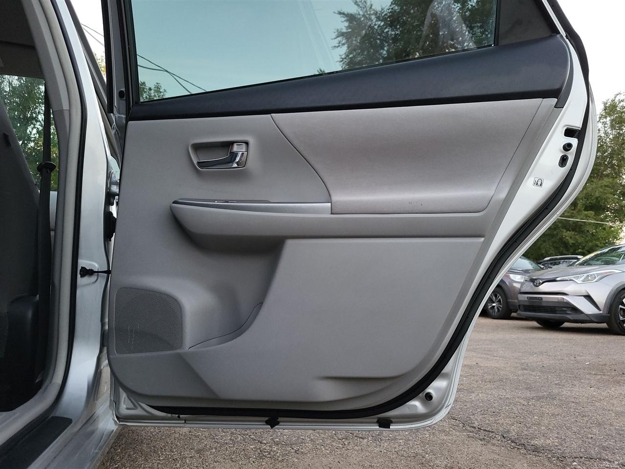 Toyota Prius V Three 2017