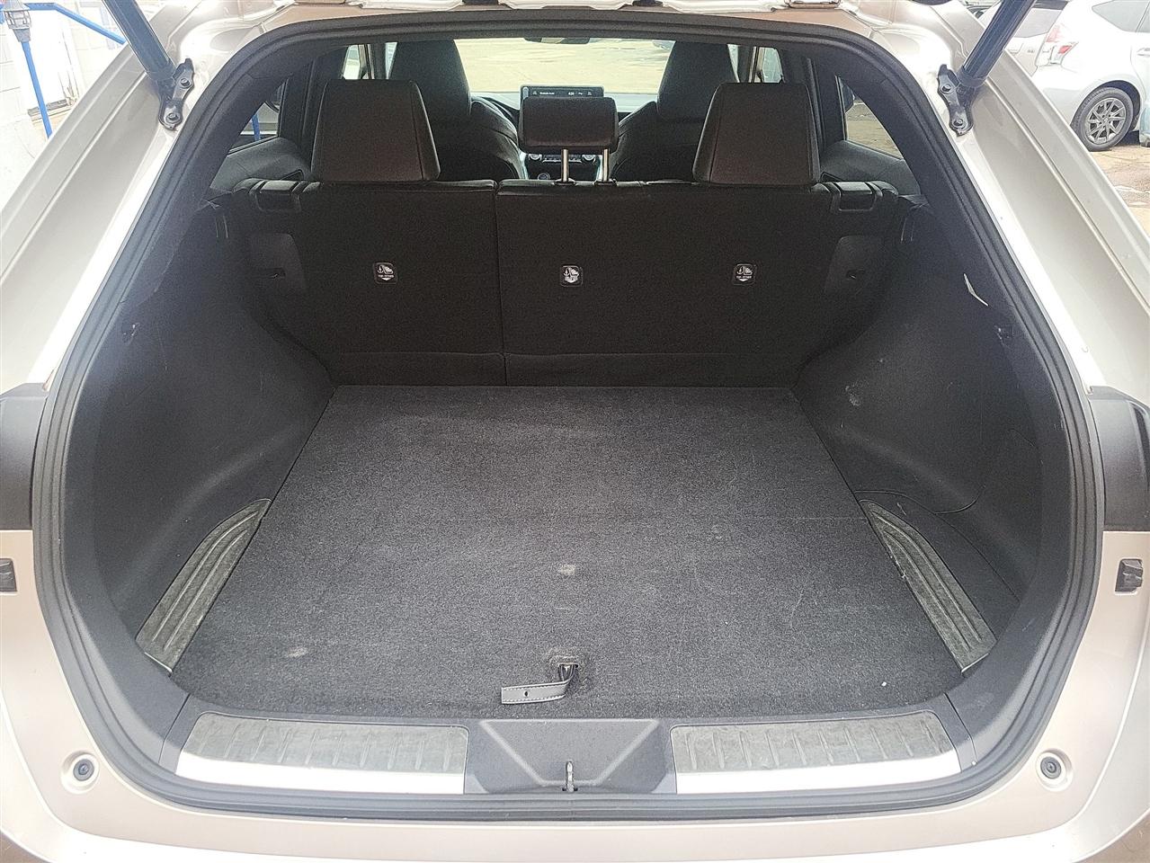 Toyota Venza LE 2021