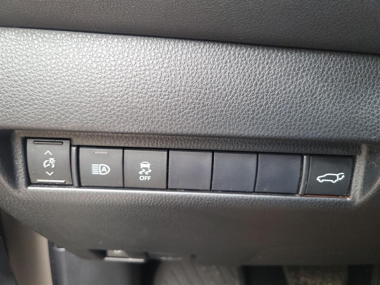 Toyota Venza LE 2021