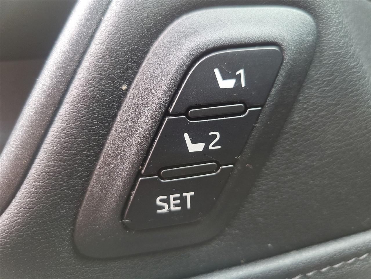 Toyota Venza LE 2021