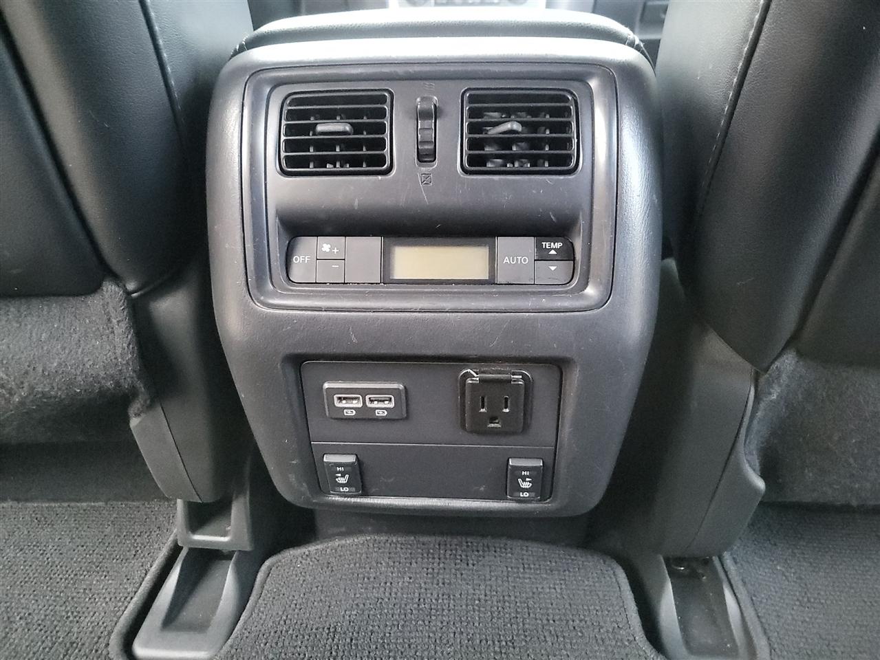 Nissan Pathfinder S 4WD 2017