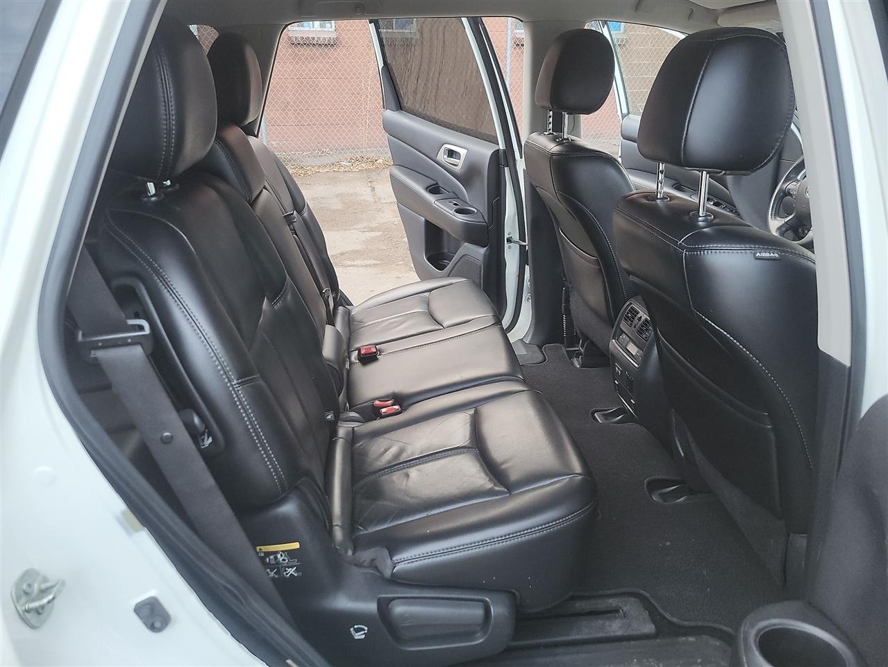 Nissan Pathfinder S 4WD 2017