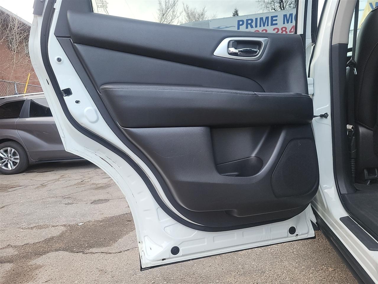 Nissan Pathfinder S 4WD 2017