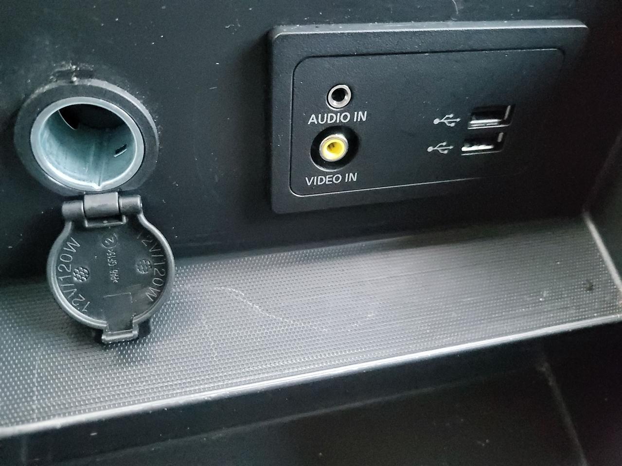 Nissan Pathfinder S 4WD 2017