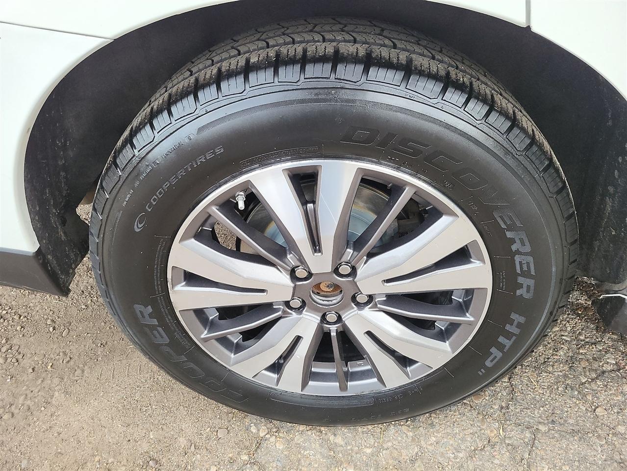 Nissan Pathfinder S 4WD 2017