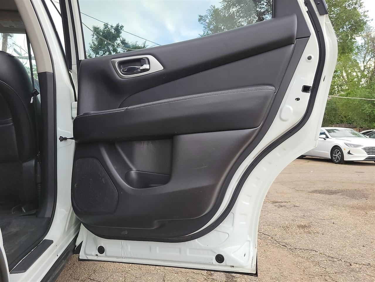 Nissan Pathfinder S 4WD 2017