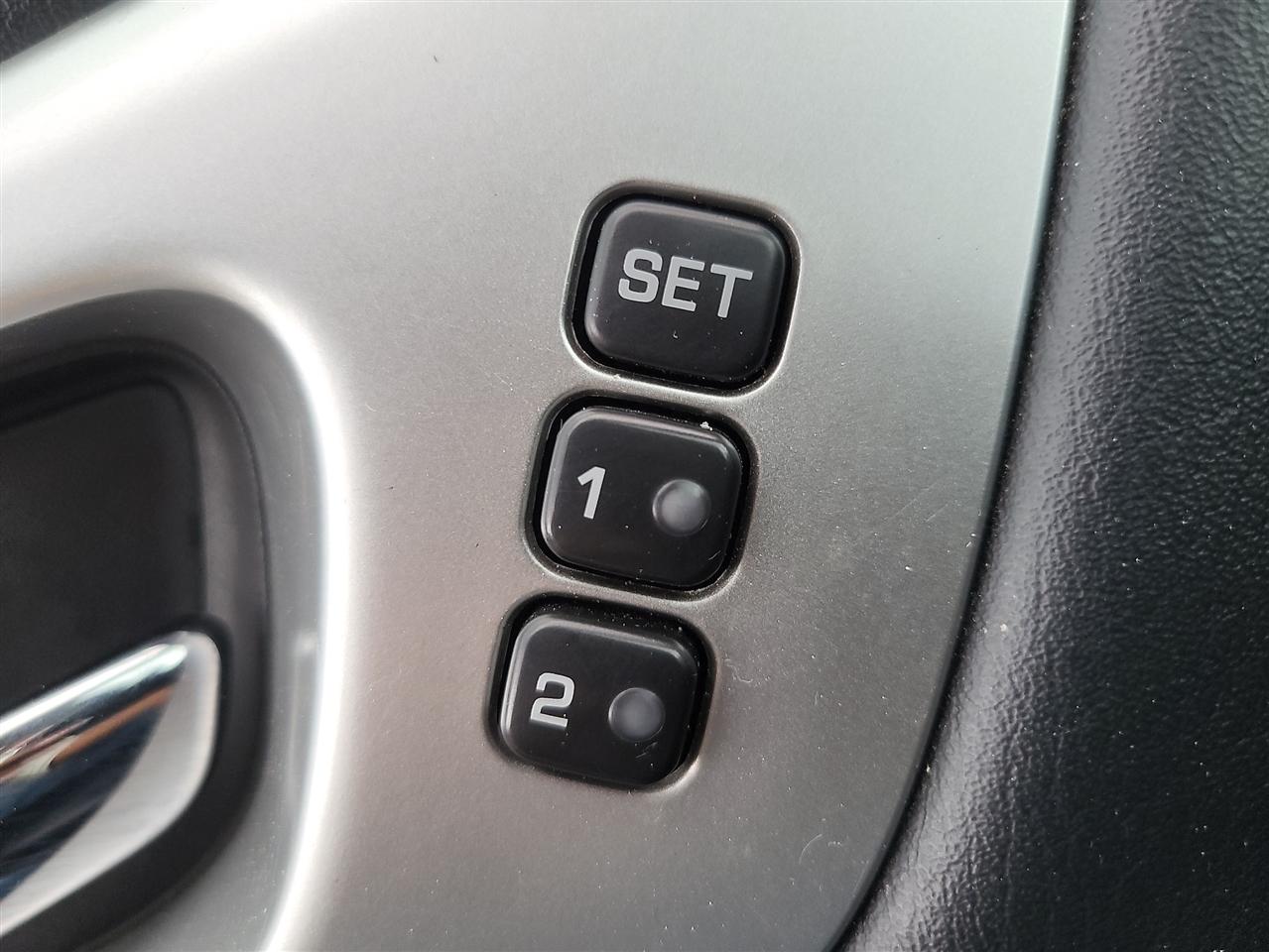 Nissan Pathfinder S 4WD 2017