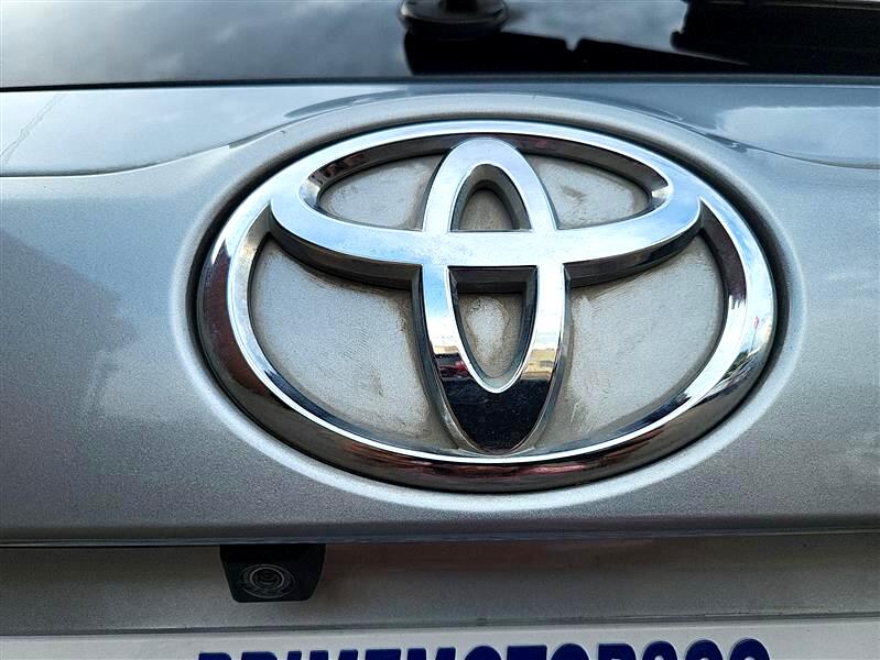 Toyota Highlander LE AWD V6 2016 Toyota Highlander LE AWD V6 2016