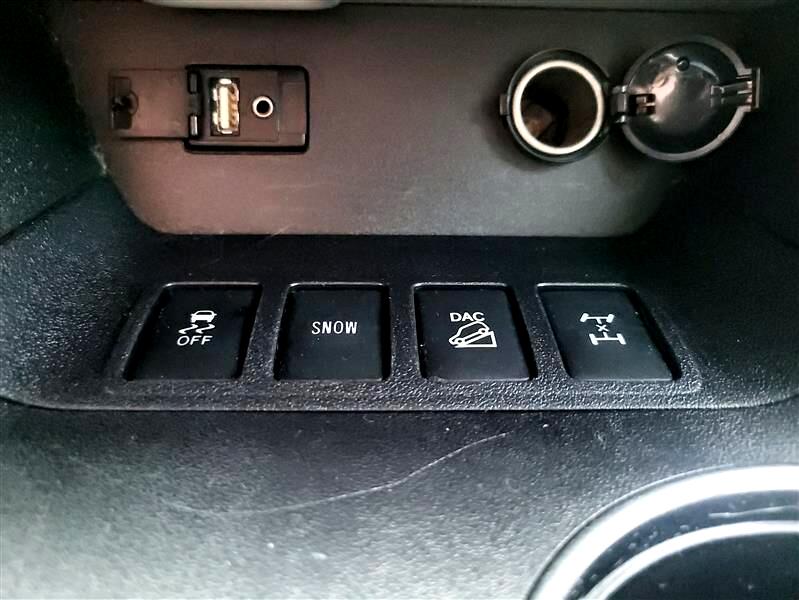 Toyota Highlander LE AWD V6 2016 Toyota Highlander LE AWD V6 2016