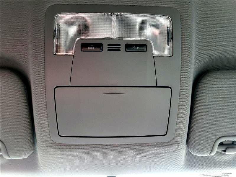 Toyota Highlander LE AWD V6 2016 Toyota Highlander LE AWD V6 2016