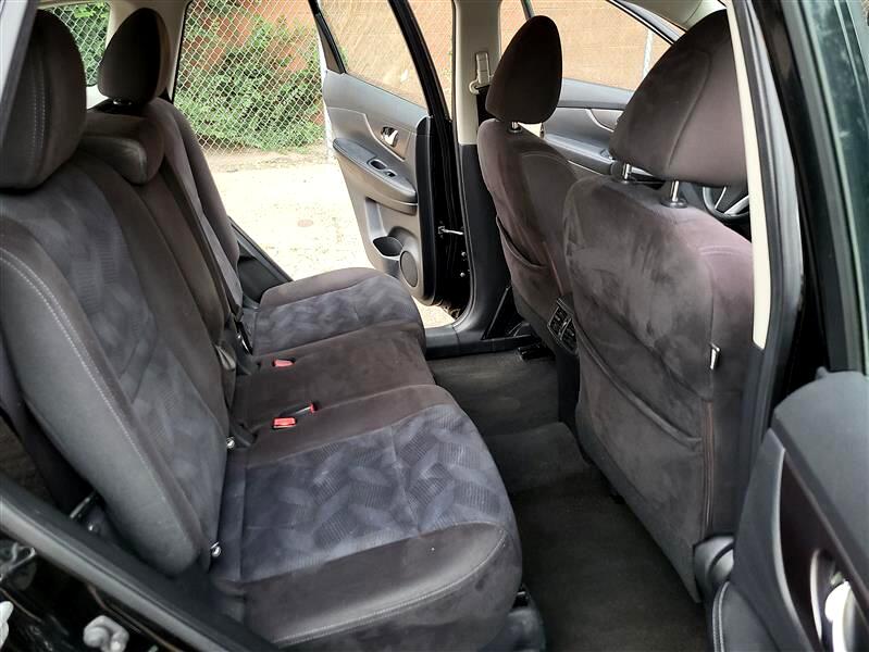 Nissan Rogue S 2WD 2015 Nissan Rogue S 2WD 2015