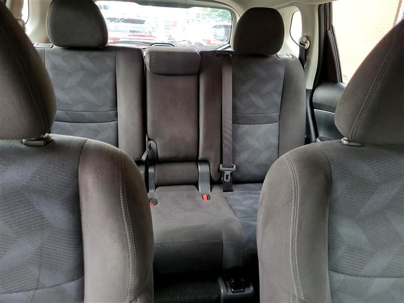 Nissan Rogue S 2WD 2015 Nissan Rogue S 2WD 2015