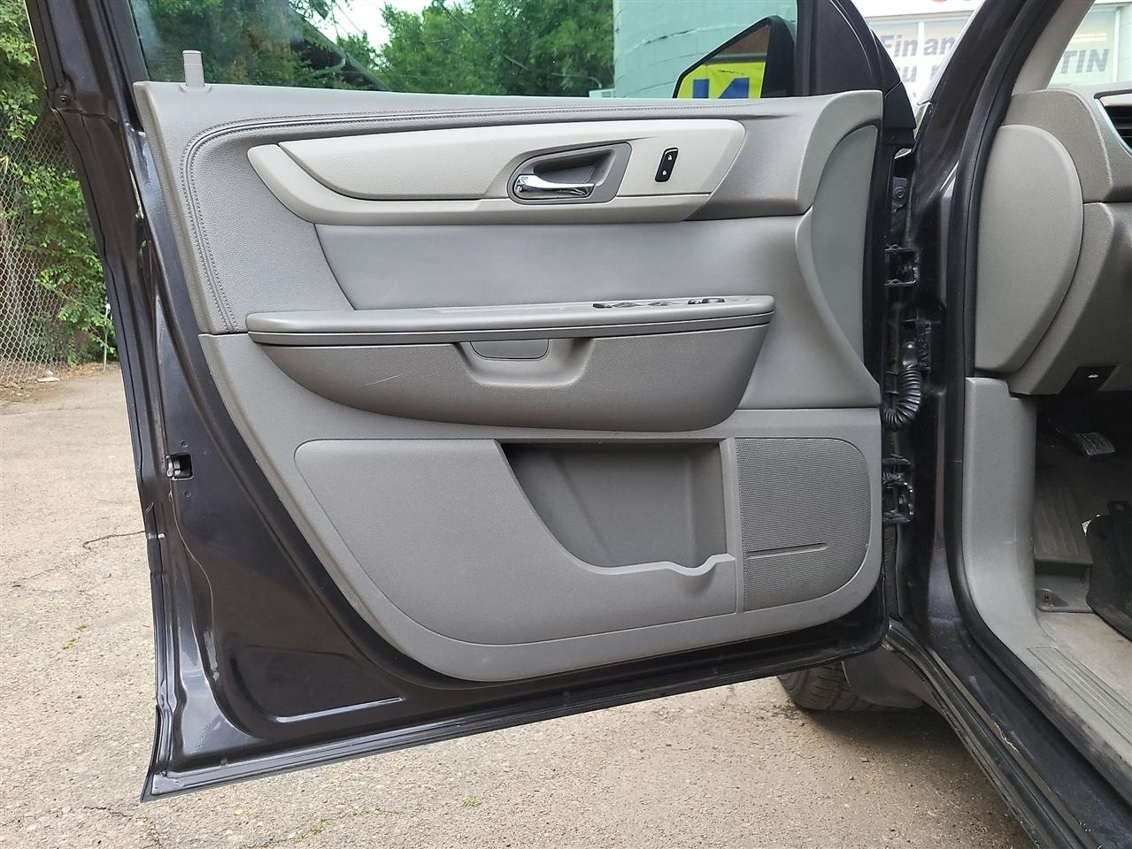 Chevrolet Traverse LT AWD 2014