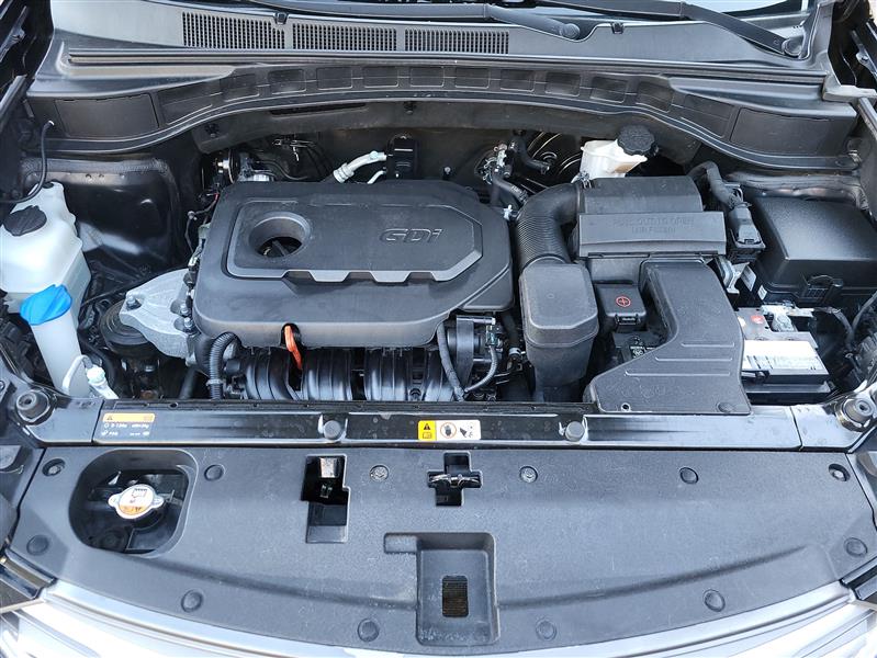 Hyundai Santa Fe Sport 2.4 AWD 2017 Hyundai Santa Fe Sport 2.4 AWD 2017