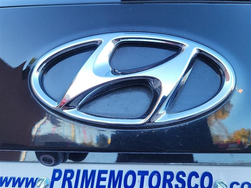 Hyundai Santa Fe Sport 2.4 AWD 2017 Hyundai Santa Fe Sport 2.4 AWD 2017