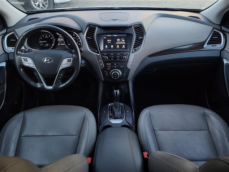 Hyundai Santa Fe Sport 2.4 AWD 2017 Hyundai Santa Fe Sport 2.4 AWD 2017