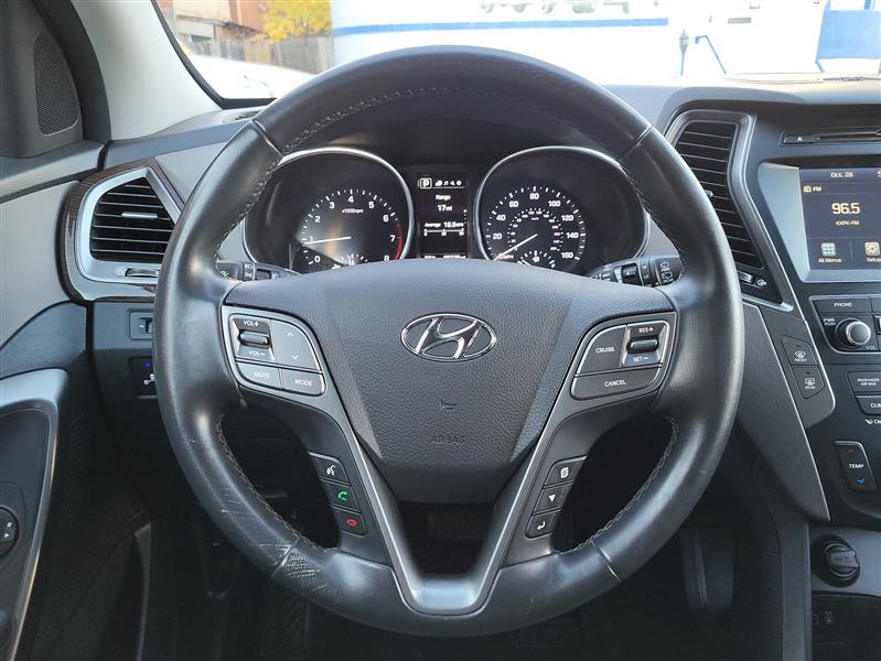 Hyundai Santa Fe Sport 2.4 AWD 2017 Hyundai Santa Fe Sport 2.4 AWD 2017