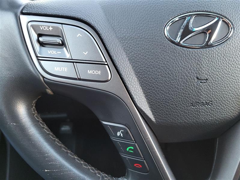 Hyundai Santa Fe Sport 2.4 AWD 2017 Hyundai Santa Fe Sport 2.4 AWD 2017