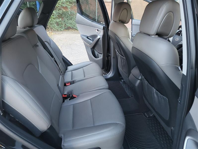 Hyundai Santa Fe Sport 2.4 AWD 2017 Hyundai Santa Fe Sport 2.4 AWD 2017