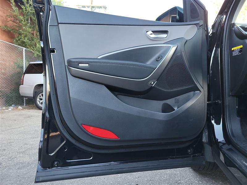 Hyundai Santa Fe Sport 2.4 AWD 2017 Hyundai Santa Fe Sport 2.4 AWD 2017