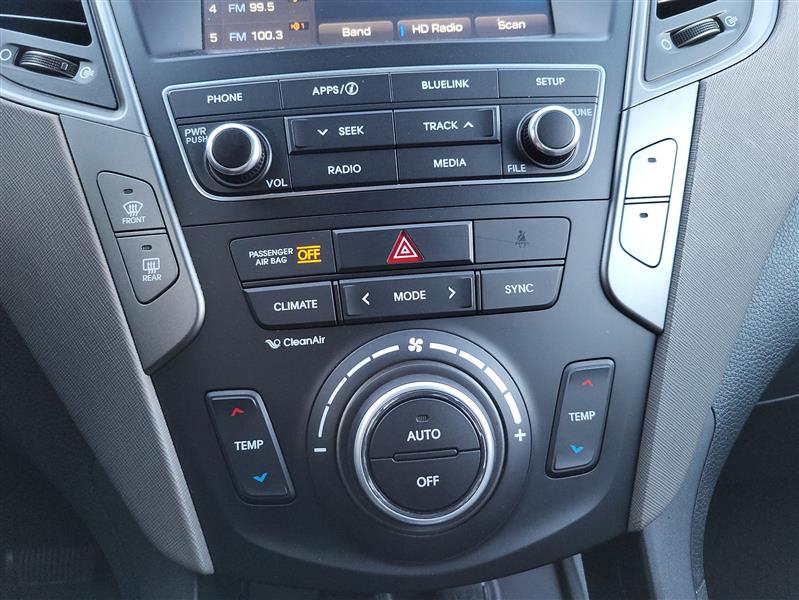 Hyundai Santa Fe Sport 2.4 AWD 2017 Hyundai Santa Fe Sport 2.4 AWD 2017