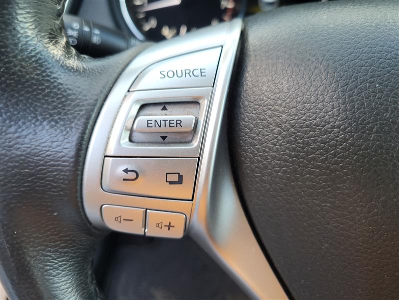 Nissan Rogue SL AWD 2015 Nissan Rogue SL AWD 2015