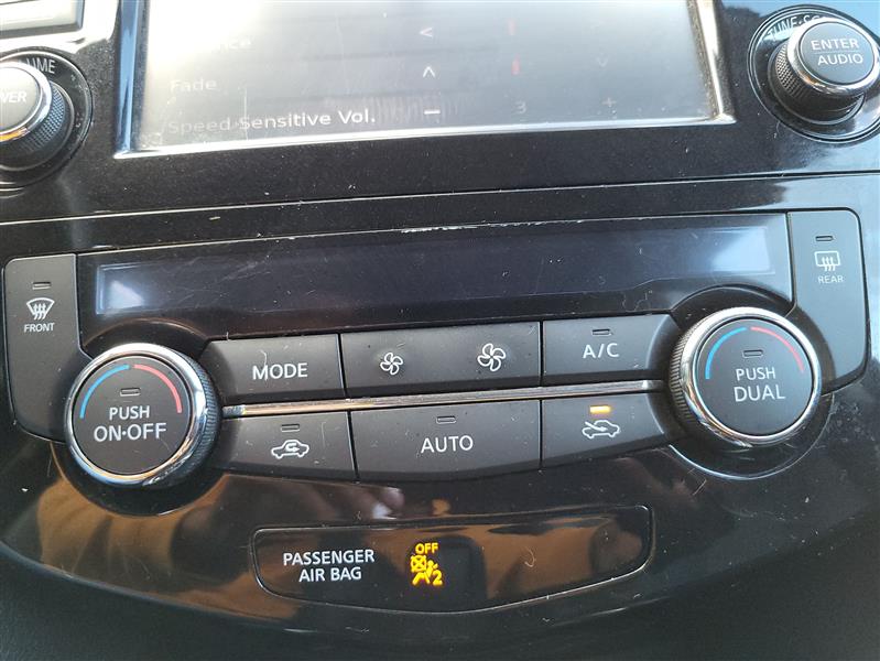 Nissan Rogue SL AWD 2015 Nissan Rogue SL AWD 2015