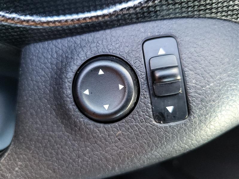 Nissan Rogue SL AWD 2015 Nissan Rogue SL AWD 2015