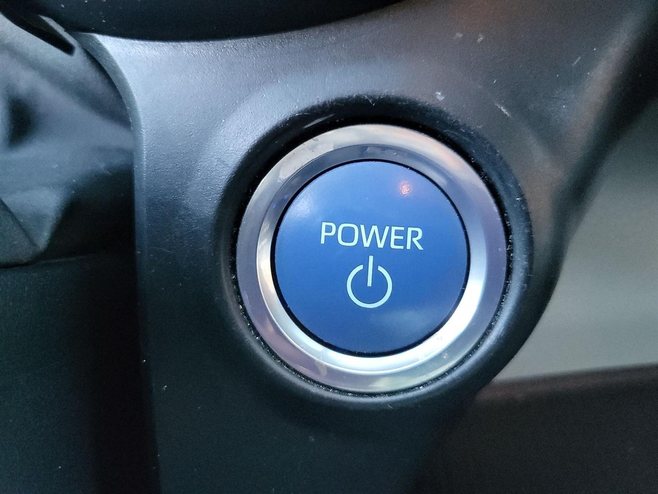 Toyota Sienna XLE 7-Passenger 2023