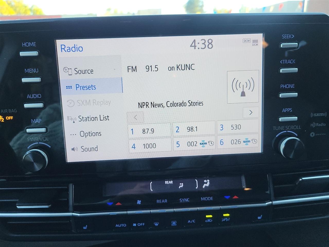 Toyota Sienna XLE 7-Passenger 2023