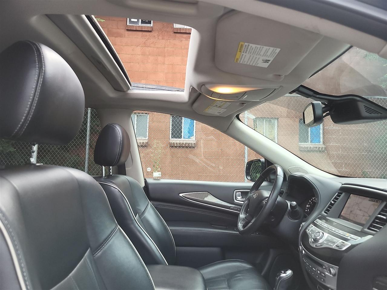 Infiniti QX60 AWD 2019