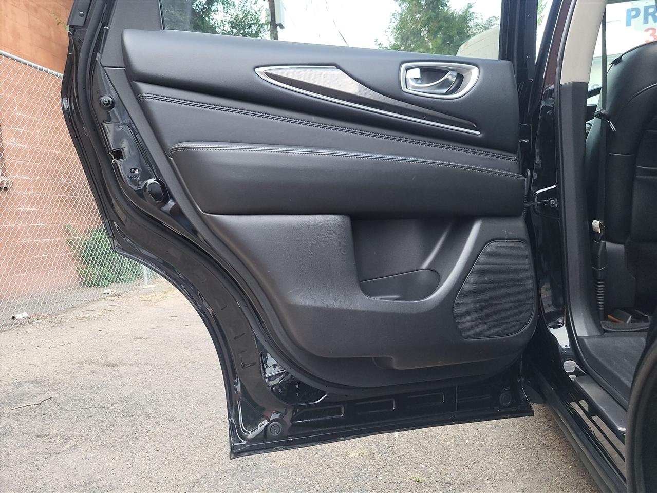 Infiniti QX60 AWD 2019