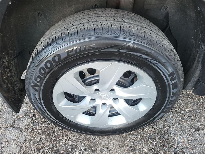 Toyota RAV4 LE AWD 2021 Toyota RAV4 LE AWD 2021