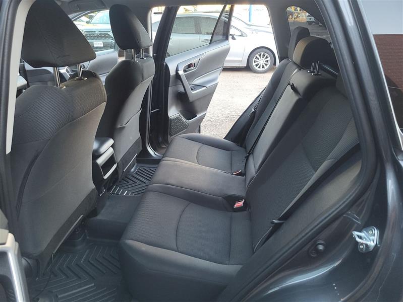 Toyota RAV4 LE AWD 2021 Toyota RAV4 LE AWD 2021